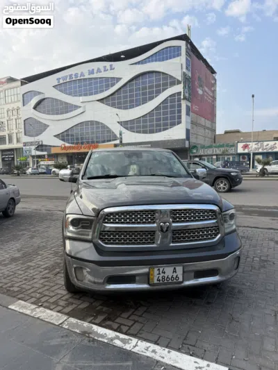 دۆج Ram 1500 Laramie Crew 2