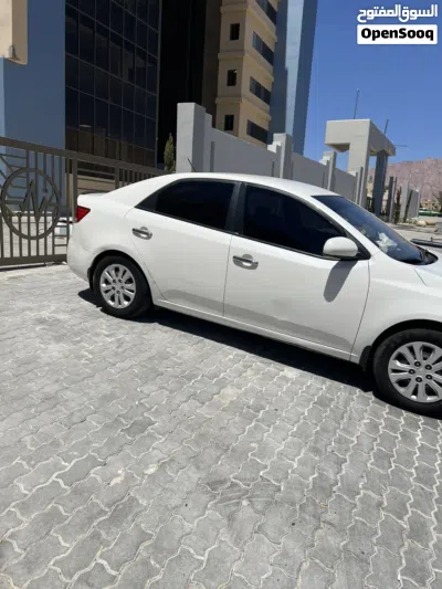 Kia Cerato Standard 3