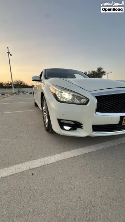 إنفينيتي Q70 Standard 3