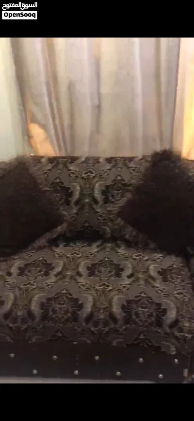 طقم كنب بحالة جيدة 2