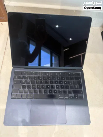 MacBook Air M2 (2022) – Excellent Condition 3