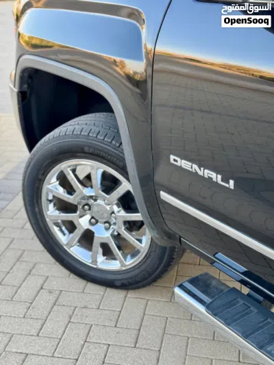 جي إم سي سييرا Denali 3