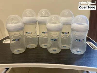 Philips avent bottles with sterilizer New condition very little used 2