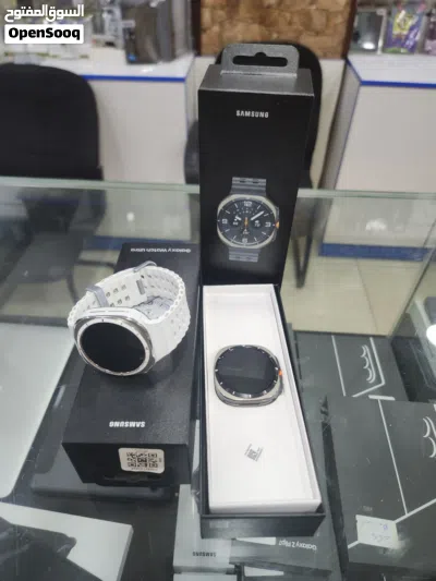 Samsung watch ultra بحالة الجديد بسعر مميز 2