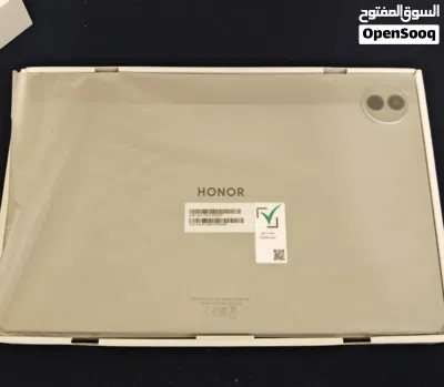 هونور باد 10 مثل الجديد مع ضمان وجميع الملحقات ويدعم منفذ شريحه ذاكره 256 GB 3