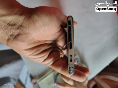 نوت عشرة بلاس نظيف كرت استخدام خفيف مموج 256 رام 12 4