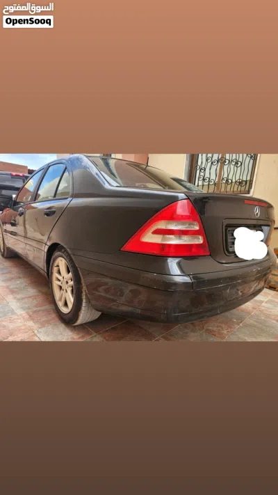 Mercedes Benz E-Class E 200 4