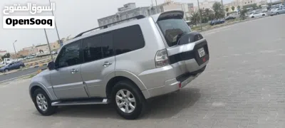 Mitsubishi Pajero GLS 2