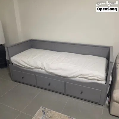 Sofa Bed Excellent from IKEA - كنبة/سرير من أيكيا بحالة ممتازة 3