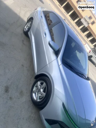 هيونداي اكسنت Standard 4