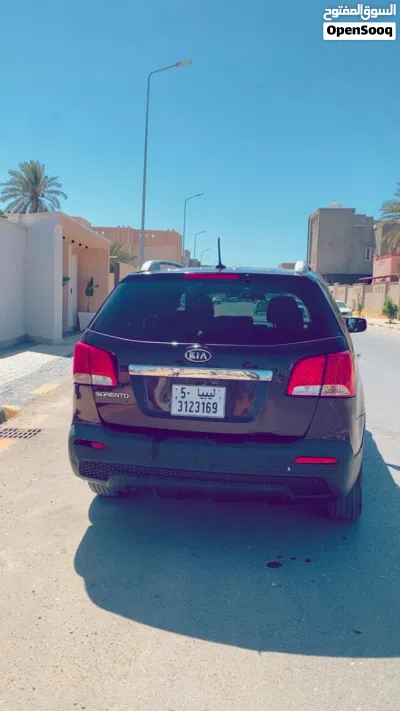 Kia Sorento EX 4