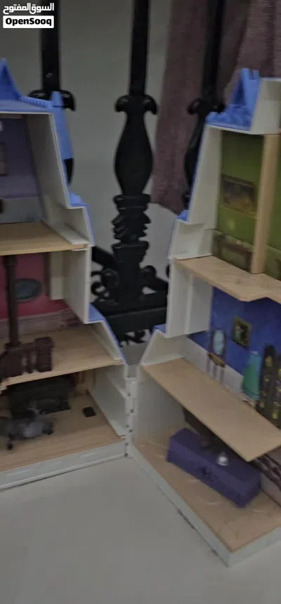frozen castle with accessories 4