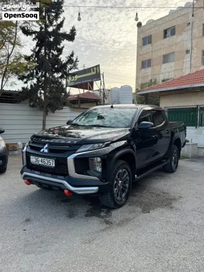 Mitsubishi L200 Double Cab GL 4