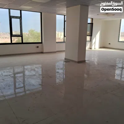 معارض للإيجار في غلا 3