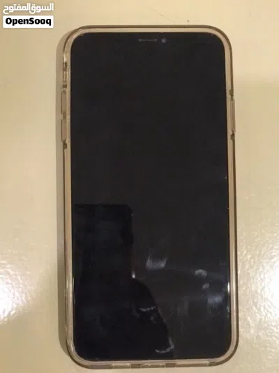 آيفون XS ذهبي نضيف 2