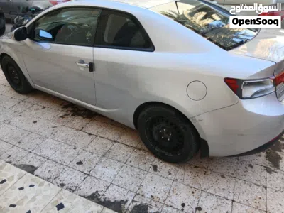 Kia Koup EX 4