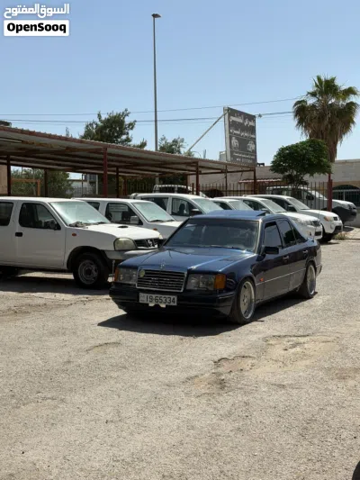 مرسيدس بنز الفئة-E E 200 4