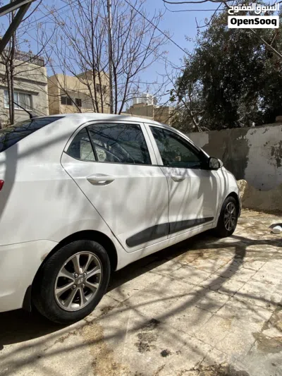Hyundai Grand i10 3