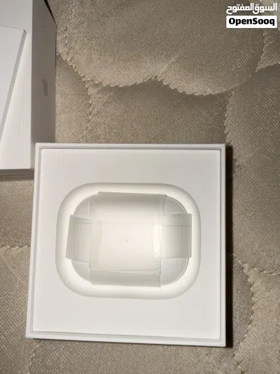 Original Apple AirPods Pro used for sale 3