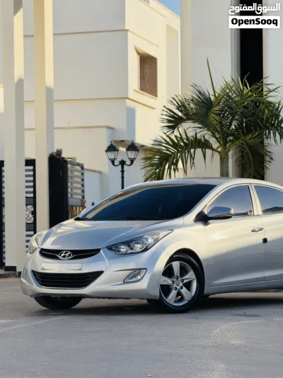 Hyundai Elantra GL MID 2