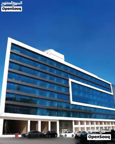 مكاتب مميزة للايجار بموقع تجاري مميز على الدوار السابع،فرصة ممتازة لبدء أو توسعة عمل بتكلفة مناسبة 2