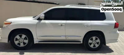 Toyota Land Cruiser GX 2