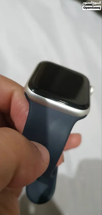 Apple watch series 5 ساعة ابل شريحة 4
