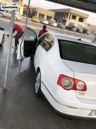 Volkswagen Passat Standard 2