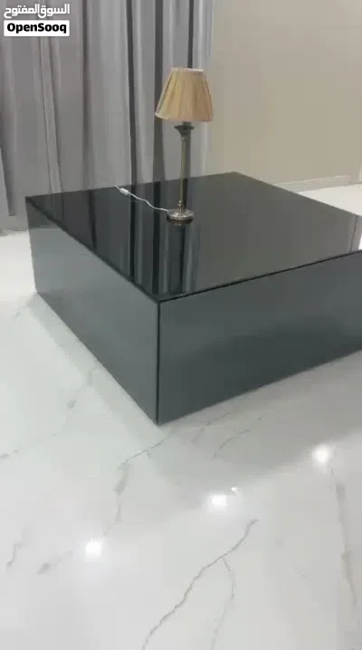 طاولة ديكور قزاز حراري أسود 2