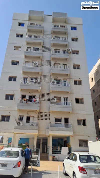 عقارات الحمر 4