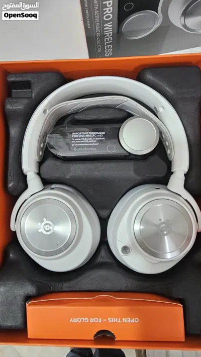 SteelSeries Nova Pro Wireless 3
