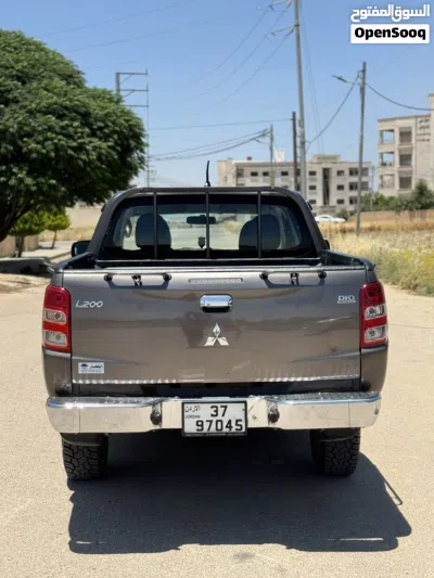 ميتسوبيشي L200 Double Cab GL 3