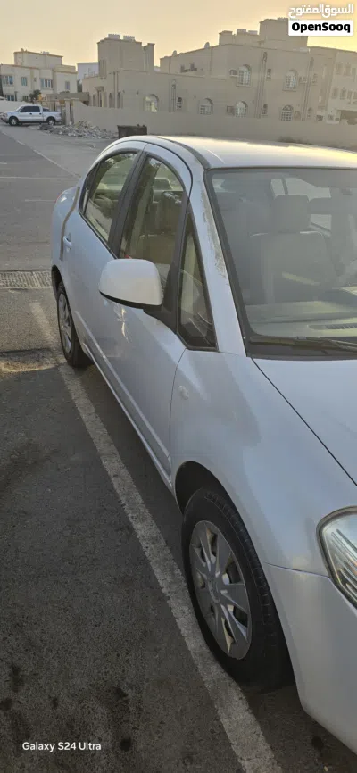 Suzuki SX4 Standard 4