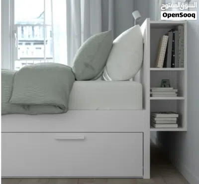 Bed with Mattress & Headboard 3