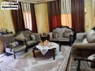 طقم كنب وطاولات 2
