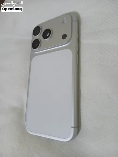 Iphone 17 pro for sale 4