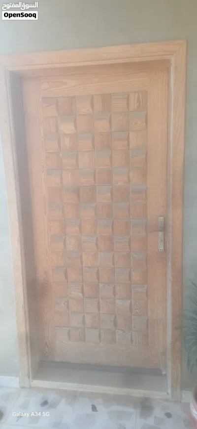باب خشبي مستعمل للبيع 2