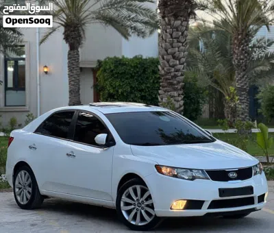Kia Forte GT 3