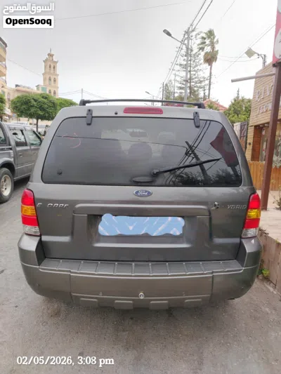 Ford Escape LTS 2