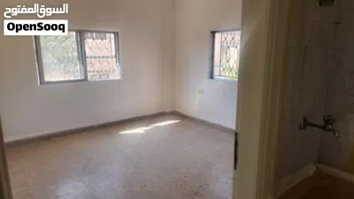 شقة للايجار في حي رمزي 4