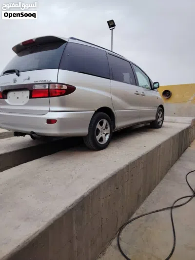 Toyota Previa Limited 4
