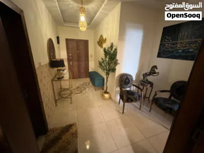 شقة للبيع ( بأرقى مناطق مرج الحمام ) طريق المطار خلف كليه لومنيوس 3