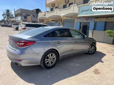 Hyundai Sonata Blue 4