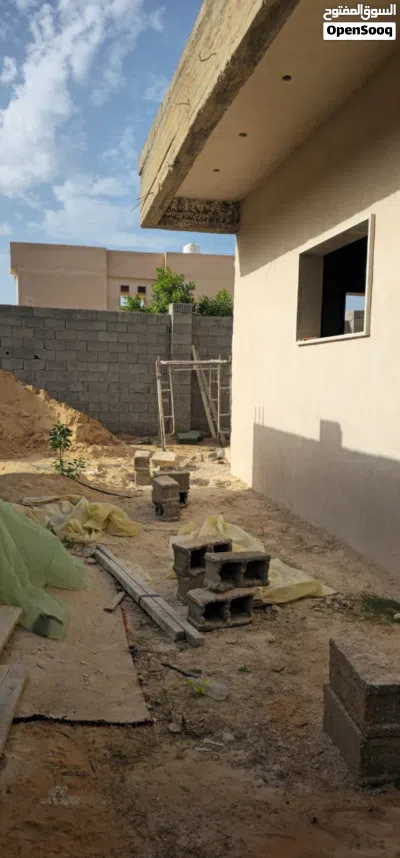 منزل ارضي نص تشطيب للبيع 3