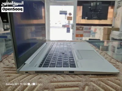 Core i7-8565u@1.80Ghz,Ram 8GB,SSD 512GB,AMD RADEON 550X 2GB 3