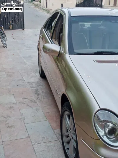 Mercedes Benz C-Class C 200 4