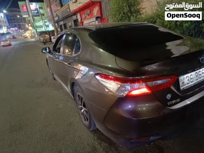 Toyota Camry LE 3
