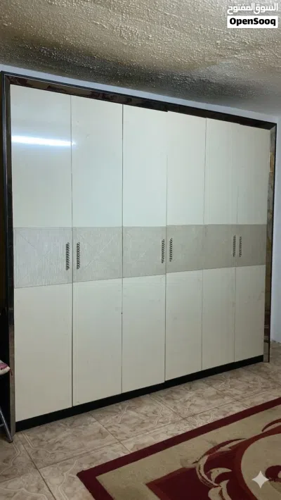 اثاث غرفة نوم مكون من 5 قطع مع المرتبه 4