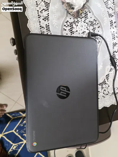 I want to sell my laptop 300 aed you can bargaining also screen damage issue 3