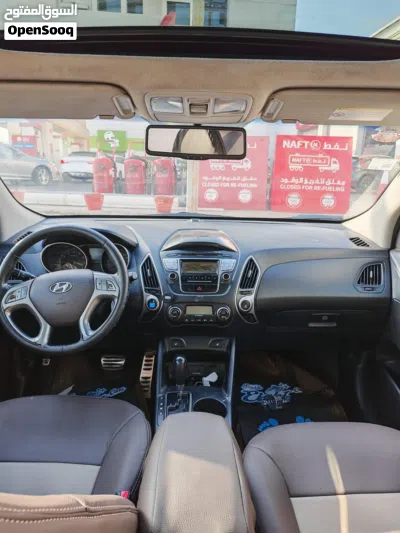 Hyundai Tucson GL 2
